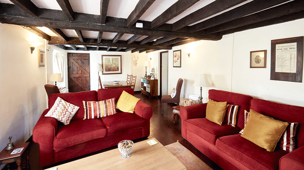 Bourton-on-the-Water: holiday cottage